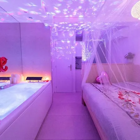 아파트 Ag 1 Balneo Clim 1min Plage, *